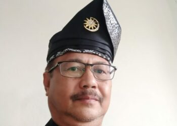 Prof.Dr.M.Syuzairi ; Rempang Ricuh, Pemerintah Lupa, Kampung Tua tak Masuk Kawasan Investasi PT MEG, Milik Taipan Tomy.
