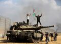 Serangan Kilat dan Terbesar Militan Hamas, Bombardir Markas Militer Israel, Tewaskan 300 Orang.