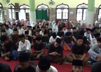 Siswa Siswi Nurul Ikhwan Gelar Aksi Peduli Buat Palestina, Sholat Gaib dan Donasi.