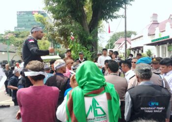 MPTW Demo PN Medan, Abdul Latif Desak Ketua PN Segera Eksekusi Tanah Wakaf di Jl. Kuda