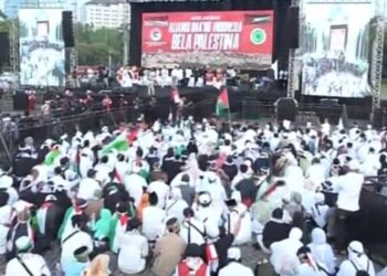 Jutaan Massa Aksi Bela Palestina, Bak Lautan Manusia, Membanjiri kawasan Monumen Nasional.