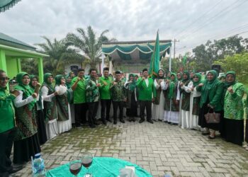 WPP Deli Serdang & Ranting PPP Se Kecamatan Lubuk Pakam di Lantik.  Dr Misnan Al-jawi : Bahu Membahu Menangkan PPP, Dapil 1 Wajib 1 Kursi