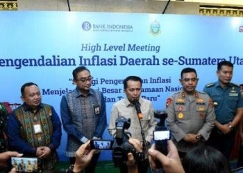 Pj Gubernur Agus Fatoni Tetapkan UMP Sumut 2025 Naik 6,5% di Delapan Sektor Usaha UMSP 