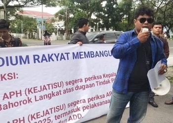 PERMADA Gelar Aksi Unjuk Rasa di Kejati Sumut Desak Periksa Kades Timbang Jaya, Bahorok-Langkat