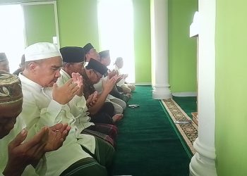 Shalat Jum’at Perdana di Masjid Al Ikhlas Desa Sampali Berlangsung Khidmat, Bupati dan Wakil Bupati Deli Serdang Hadir Bersama Jamaah