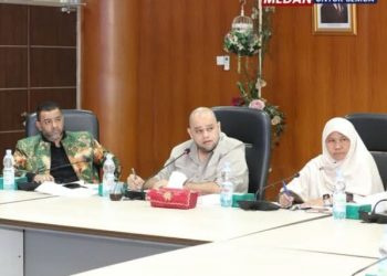 Pansus DPRD Medan Bahas Optimalisasi Retribusi OPD untuk Dongkrak PAD.