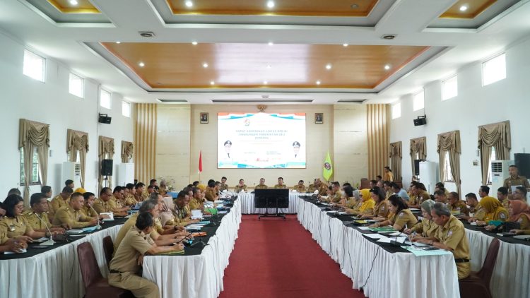 Bupati Deli Serdang, dr H Asri Ludin Tambunan memimpin Rakor Lintas OPD di Aula Cendana, Lantai II, Kantor Bupati Deli Serdang, Senin (16/3/2026).