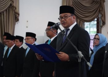 “Lantik 73 Pejabat, Bupati Deli Serdang Tekankan Pelayanan Cepat, Bersih, dan Tanpa Transaksi”