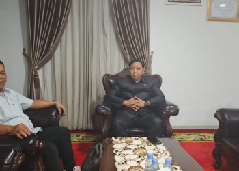 Ketua DPRD Boyolali Susetya Kusuma DH.SH. menyatakan dukungan penuh terhadap rencana penyelenggaraan Hari Kebebasan Pers Sedunia (HKPS) 2026 dan Musyawarah Nasional Sekretariat bersama Wartawan Indonesia (Munas SWI) 2026, saat menerima Panitia Munas SWI, Kamis (9/4/2026) di kantor DPRD Boyolali.foto.dok.