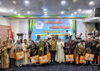 “Guyub dan Penuh Keakraban, Reuni Alumni PAB Dapat Apresiasi Bupati — Pesan H. Rakhmadsyah Perkuat Persaudaraan”