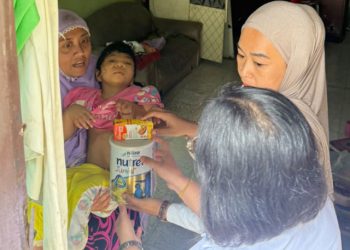 Sentuhan Kemanusiaan di Hardiknas, Ketua DPRD Medan Bantu Balita Stunting Hingga Anak Hidrosefalus