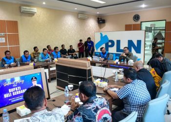 Tertibkan Bangunan Liar Tanpa Izin, Bupati Minta PLN Stop Sambungan Listrik Ilegal
