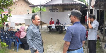 Sekda Dedi Maswardy Tinjau TPS Beringin, Pilkades Serentak di 76 Desa Berlangsung Kondusif dan Terkendali.