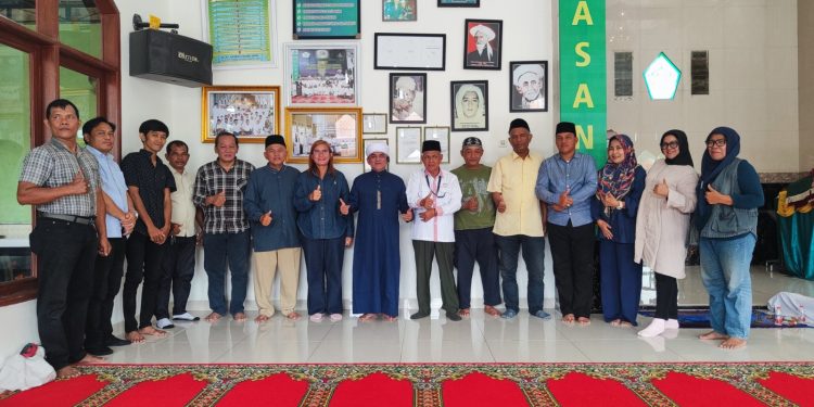 Wartawan Medan “Mengetuk Pintu Langit” Mendo’akan Lima Jurnalis yang Hilang Saat Meliput Erupsi Gunung Anak Krakatau