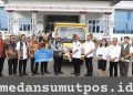 PTPN IV Regional 2 Serahkan Dump Truck untuk Dukung Pengelolaan Sampah di Simalungun